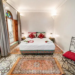 Taj Salma Fez
